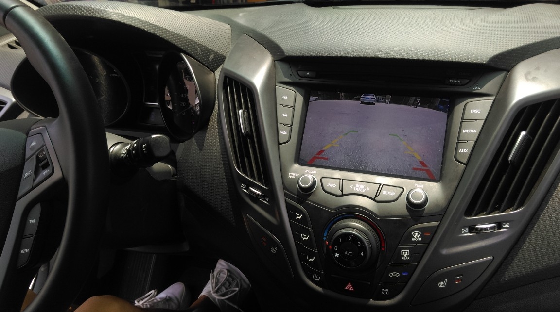 現(xiàn)代飛思原車屏升級(jí)