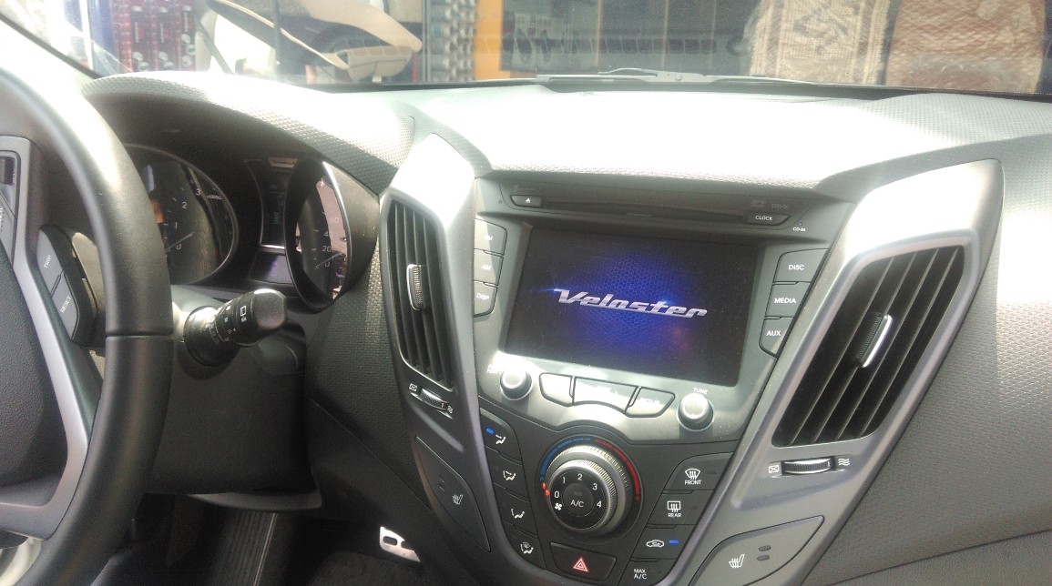 現(xiàn)代飛思原車屏升級(jí)