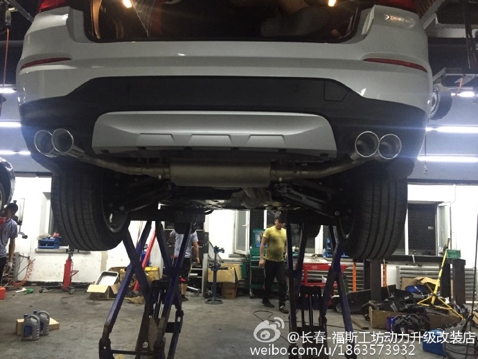 寶馬X4 剛提車 就來換排氣，MRG雙邊四出中尾段閥門款來一套[微笑]