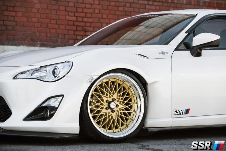 日本 SSR Formula Mesh 三片鍛造輪轂 低趴姿態(tài) 恐高 Hella Flesh  銳志皇冠G37Q50G25等
