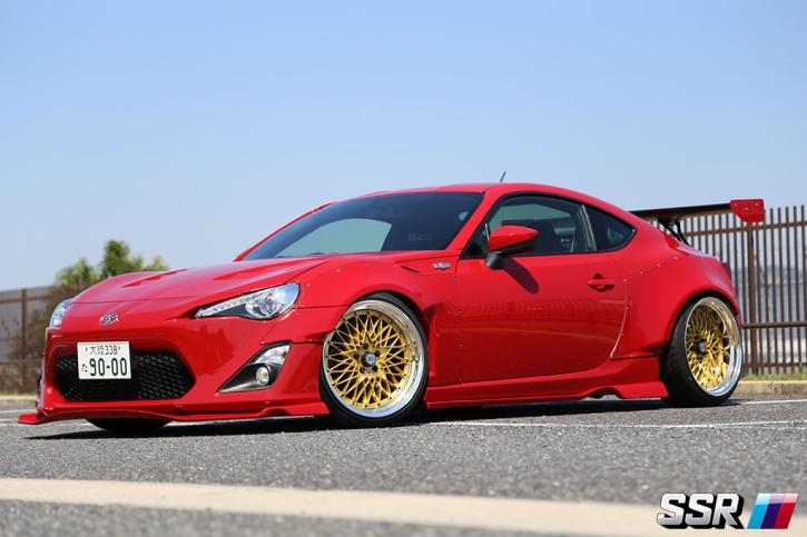 日本 SSR Formula Mesh 三片鍛造輪轂 低趴姿態(tài) 恐高 Hella Flesh  銳志皇冠G37Q50G25等