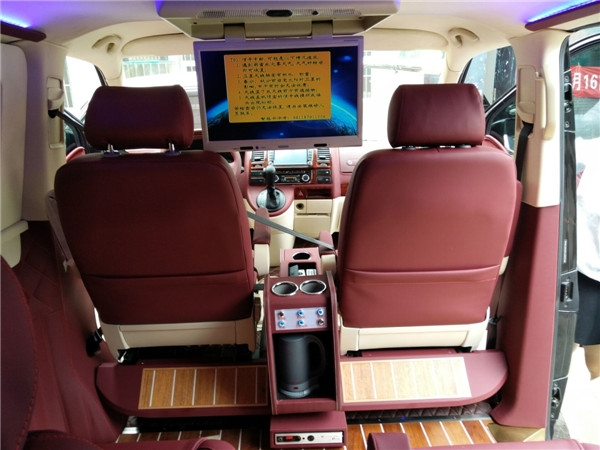 陜西西安商務(wù)車(chē)內(nèi)飾改裝/杰歌改裝之凱路威內(nèi)飾--用挑剔的眼光審視