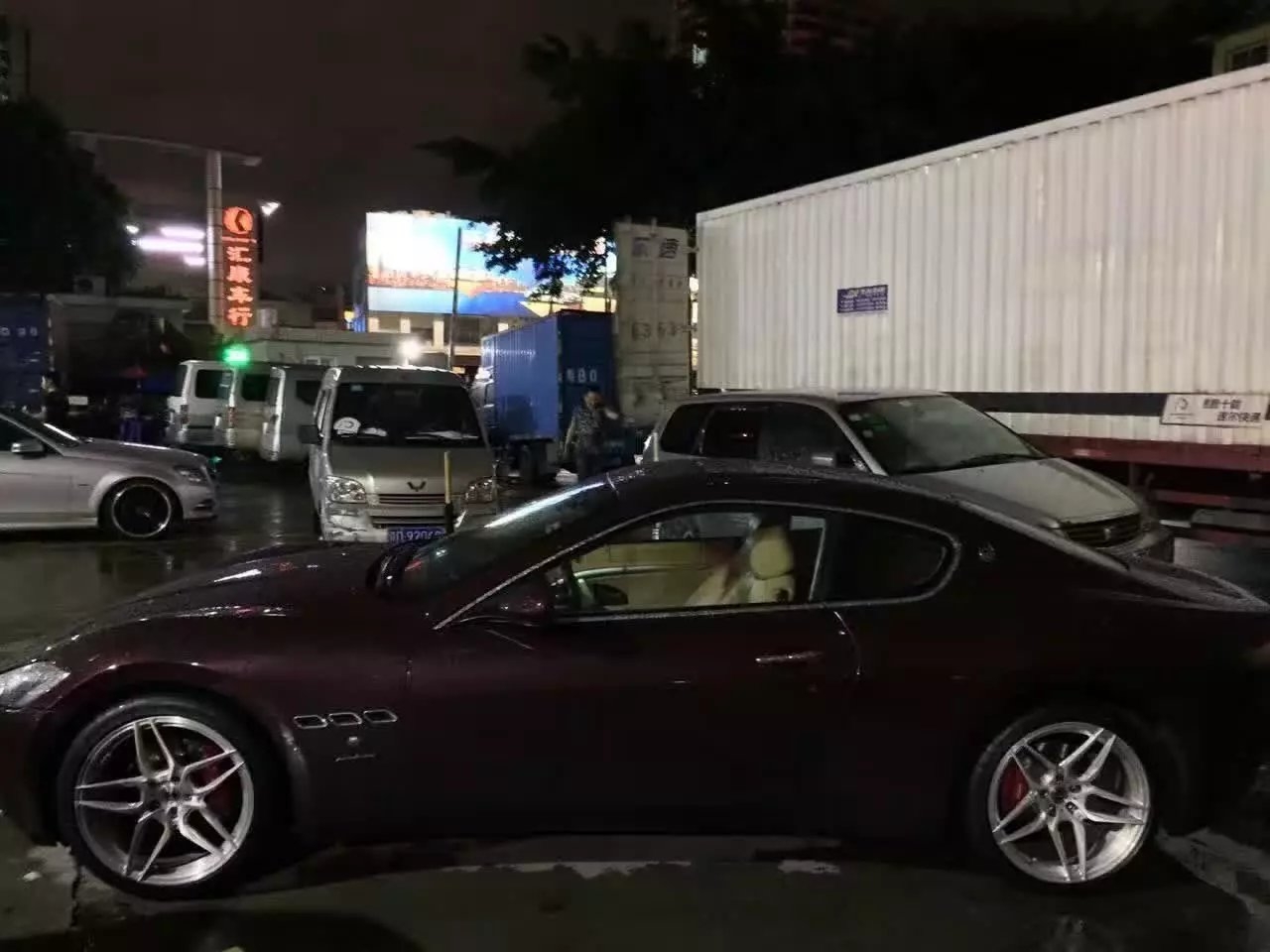 瑪莎拉帝 ，裝20寸 美國 MSE 完工。
