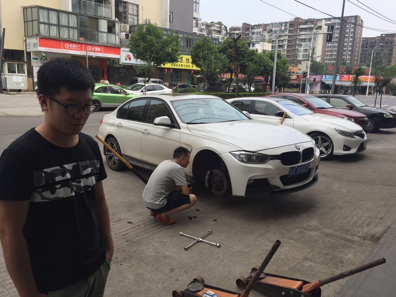 寶馬328安裝18寸私人定制鍛造ADV GT輪轂