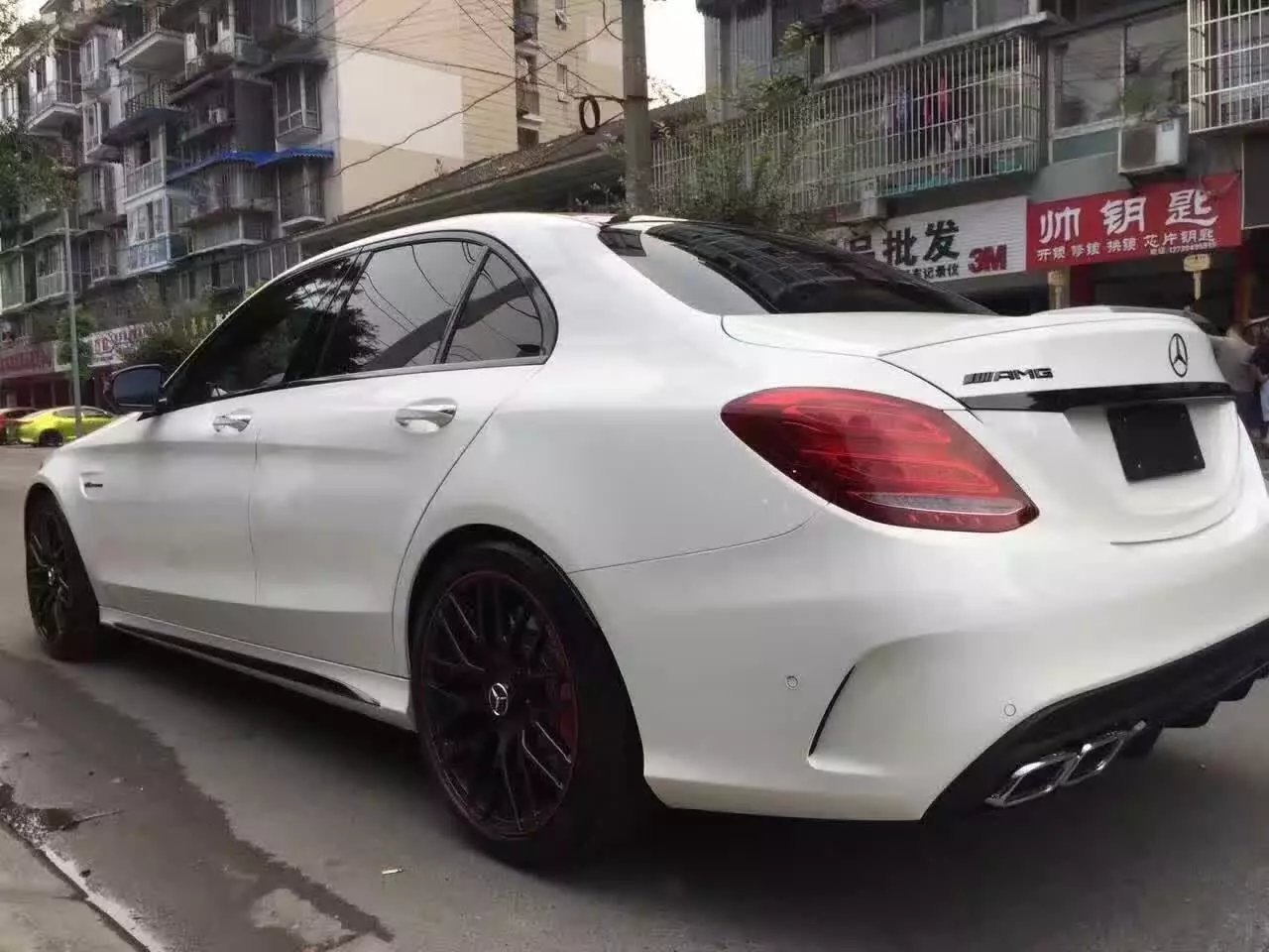 奔馳，裝C63S 原裝 19寸
