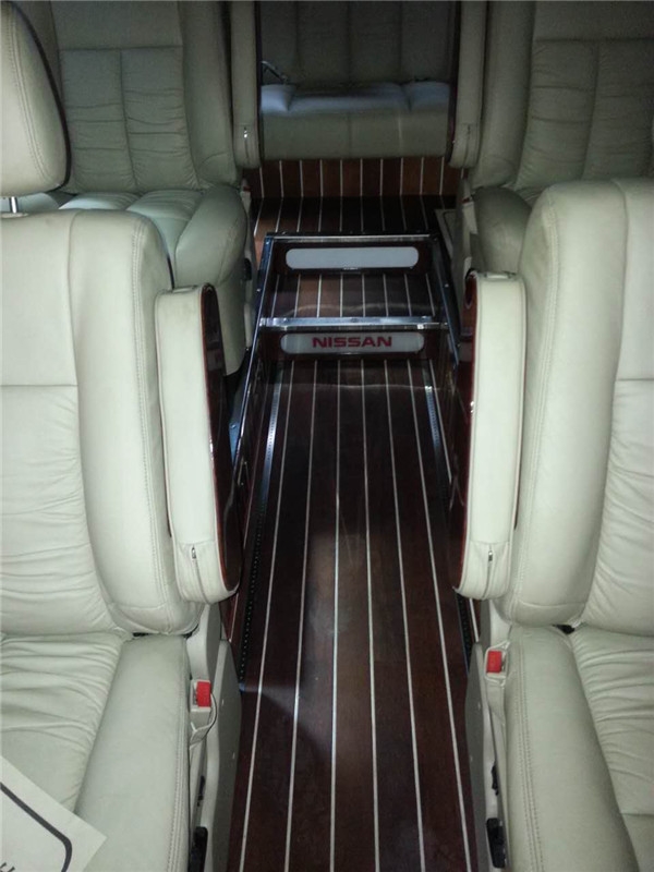 西安商務車內(nèi)飾改裝/尼桑碧內(nèi)飾改裝多錢/中巴車改裝/內(nèi)飾翻新，杰歌之尼桑碧蓮