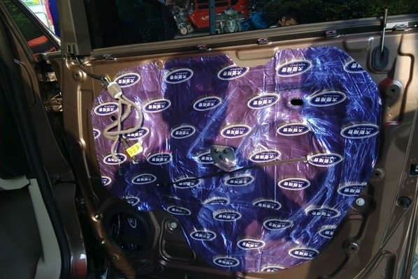 別克GL8升級(jí)摩雷音響，二路功放，大能隔音