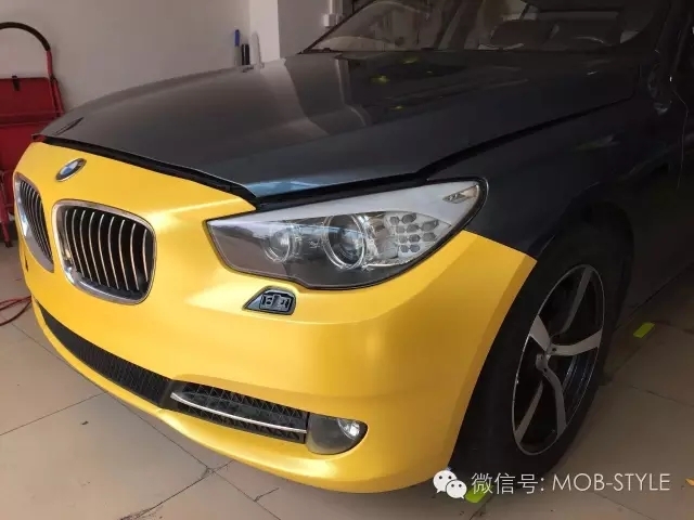 超強(qiáng)質(zhì)感 寶馬GT電光金屬黃車身改色貼膜