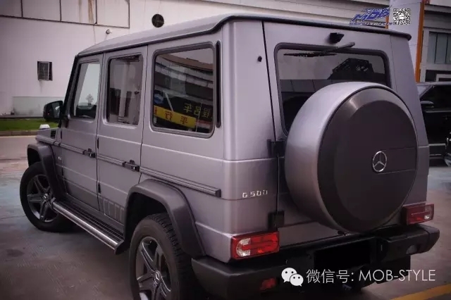 奔馳BENZ-G50拉絲金屬車身膜(深圳廣州佛山車身改色貼膜)