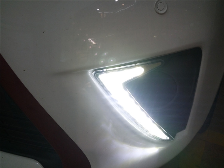 致炫換裝H4專用小透鏡氙氣燈 河源改燈 河源專業(yè)升級汽車大燈