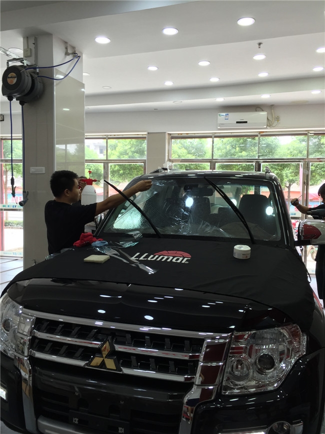 三菱帕杰羅全車龍膜太陽膜施工-四季貼膜南湖店出品
