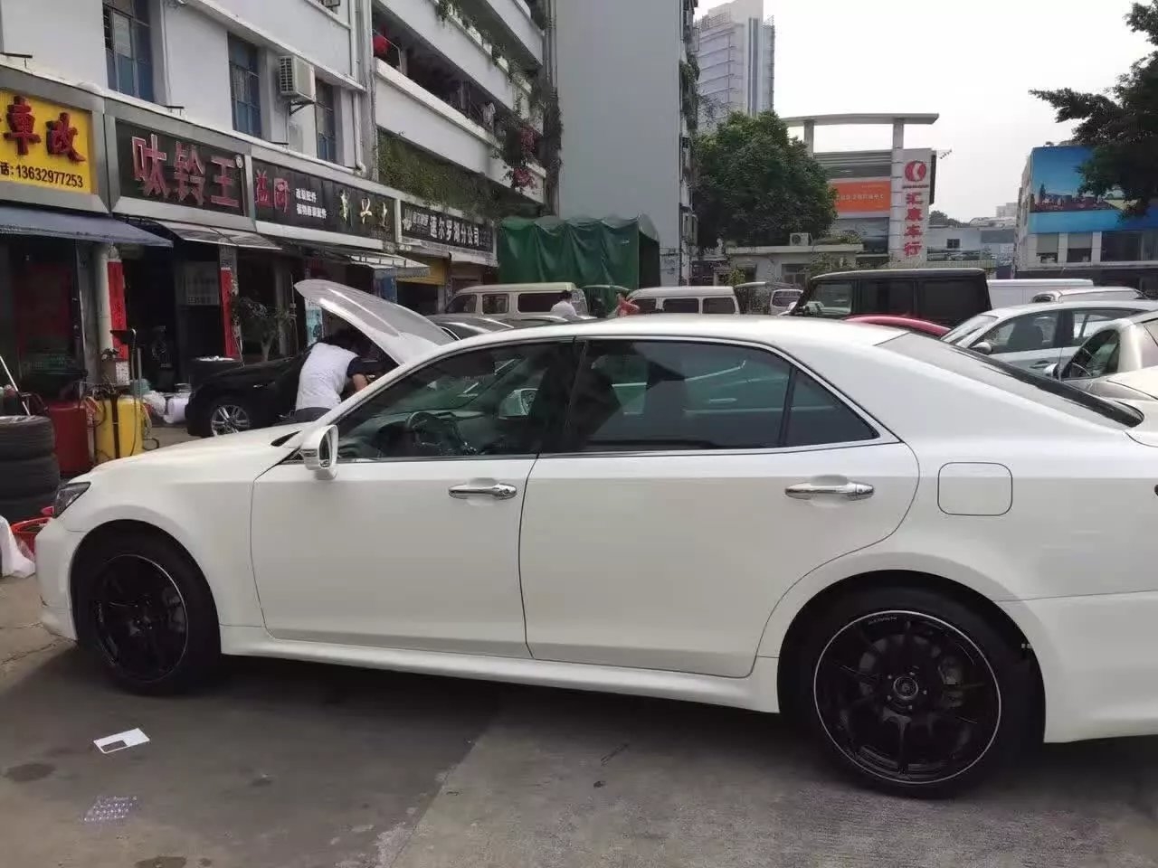皇冠，上19寸 ADVAN 、完工！
