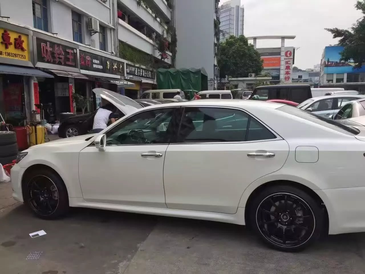 皇冠，上19寸 ADVAN 、完工！