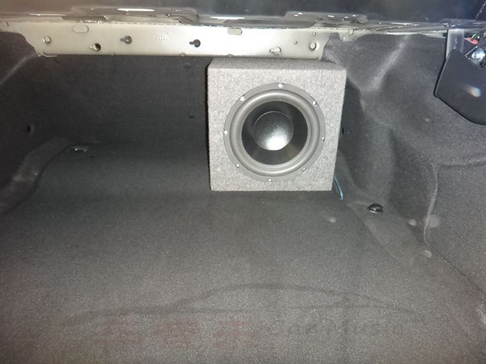 奔驰E260音响无损改装DTS5.1声道-武汉车音乐汽车音响改装