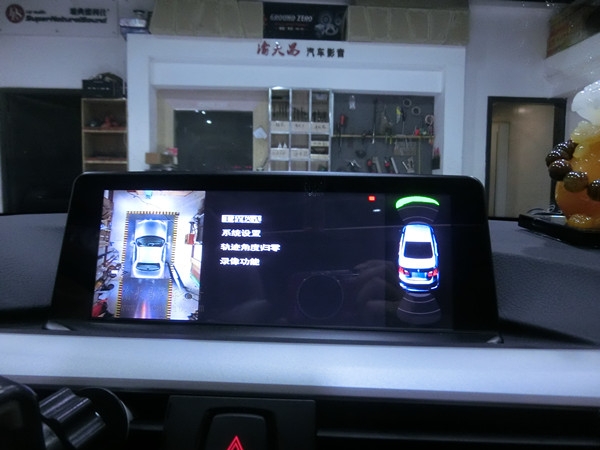 寶馬3系加裝1080P超清360度道可視全景行車(chē)記錄儀_重慶渝大昌汽車(chē)音響