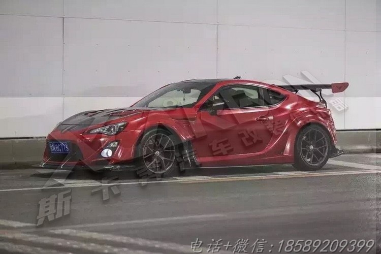 豐田86斯巴魯BRZ加裝Vorsteienr款大包圍