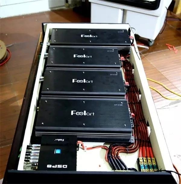 路虎攬勝音響改裝 丹麥芬朗系統(tǒng) 泉州山水汽車音響