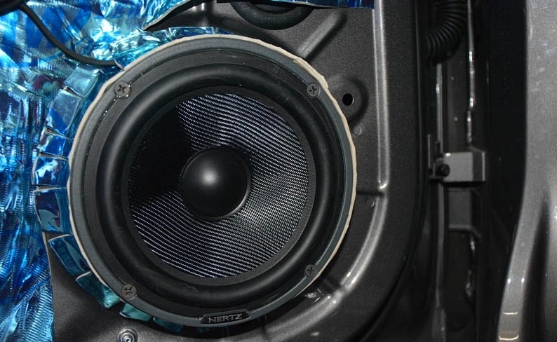 斯柯達(dá)明銳升級(jí)意大利赫茲套裝喇叭