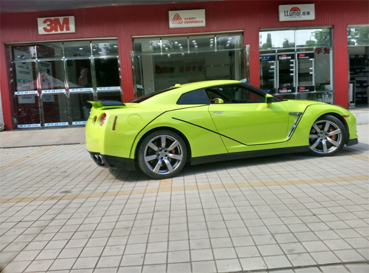 日產GTR艾利熒光綠車身改色貼膜效果圖