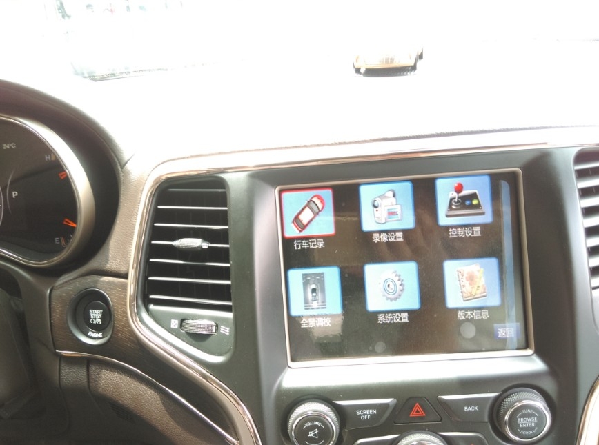 吉普大切洛基加裝360全景