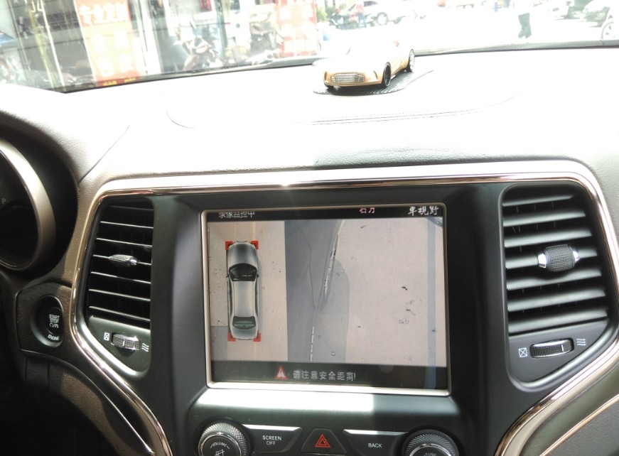 吉普大切洛基加裝360全景