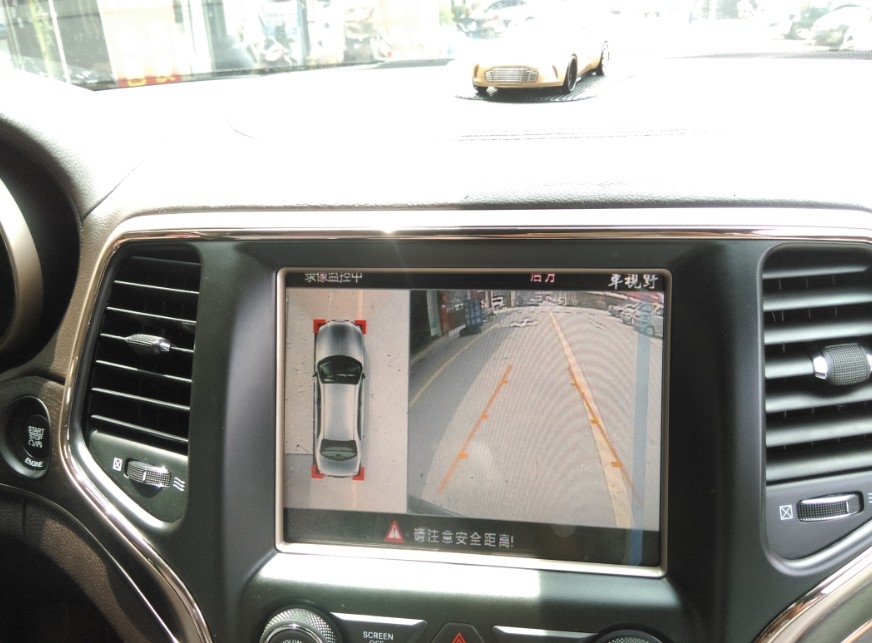 吉普大切洛基加裝360全景