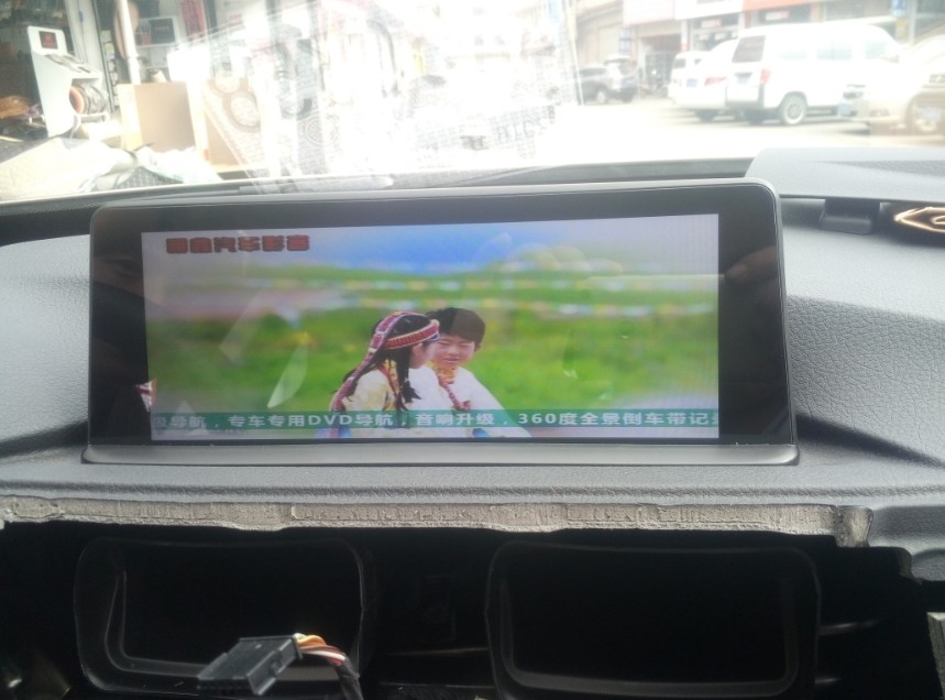 寶馬3系GT換安卓大屏導(dǎo)航