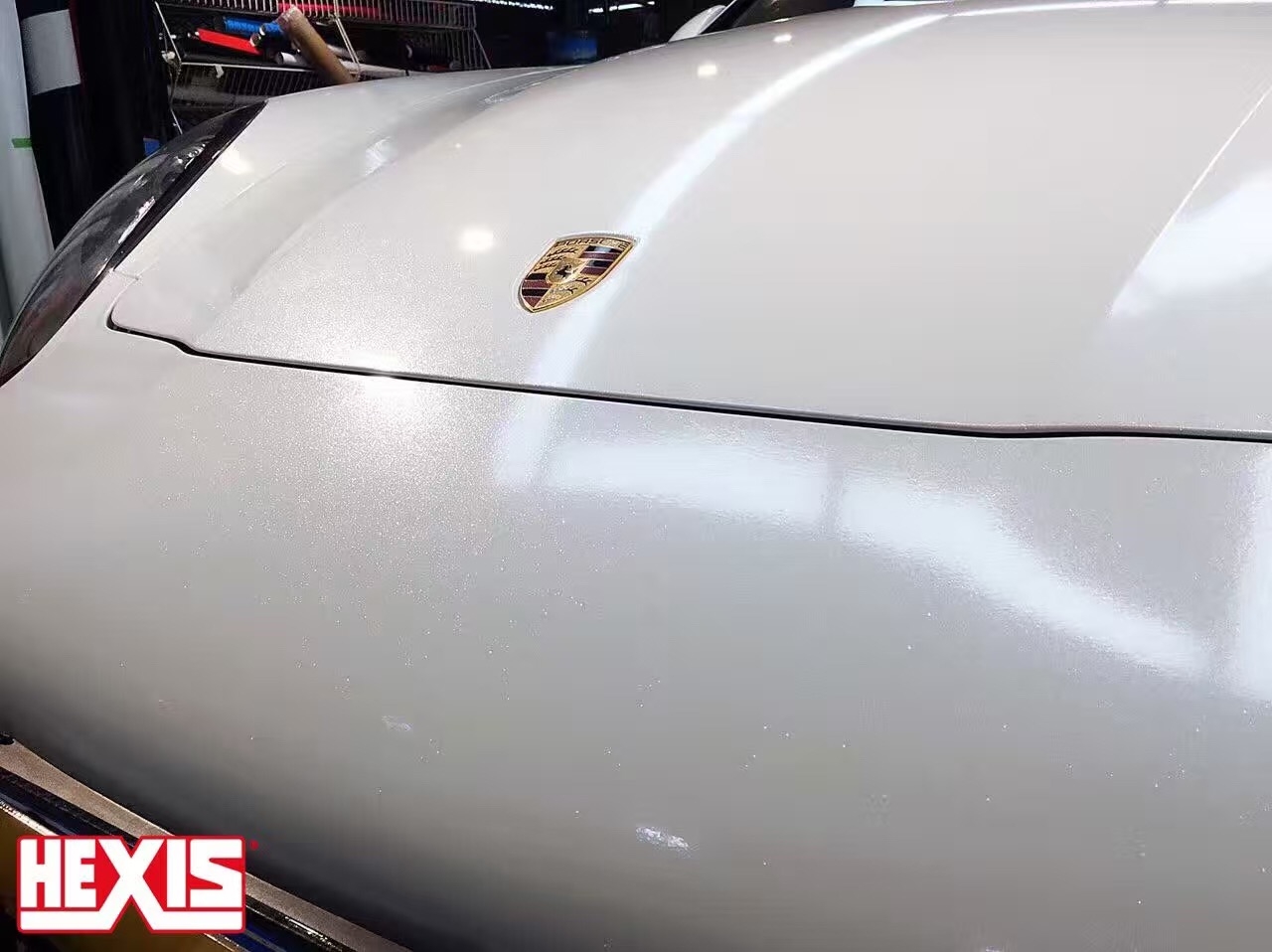 法國 HEXIS  鉆石珠光白+鋼琴車頂（保時(shí)捷帕拉梅拉）