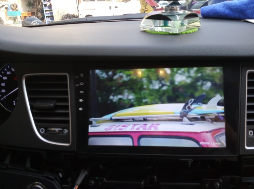 現(xiàn)代名圖換四核安卓大屏