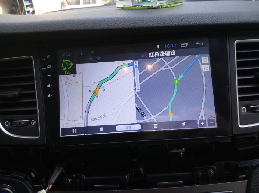 現(xiàn)代名圖換四核安卓大屏