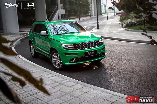JEEP  硬漢勇闖綠林大道