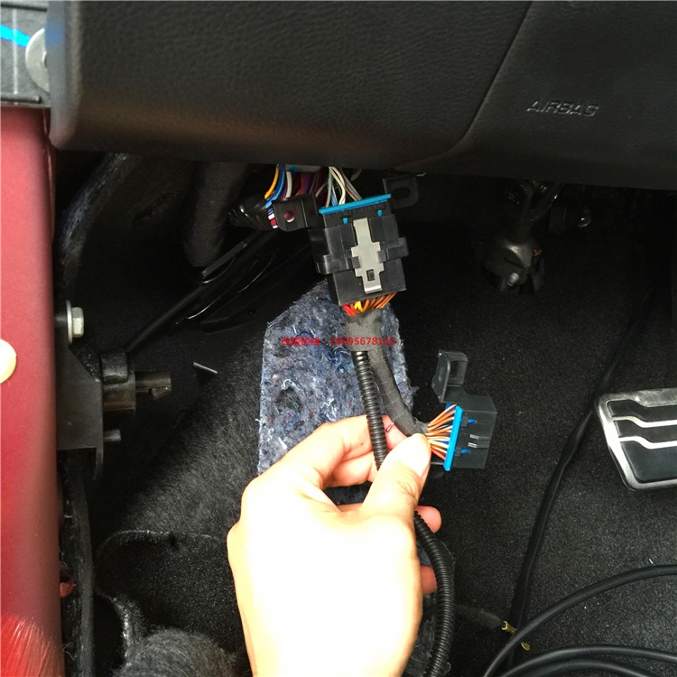 福特15款锐界改装智能电动踏板