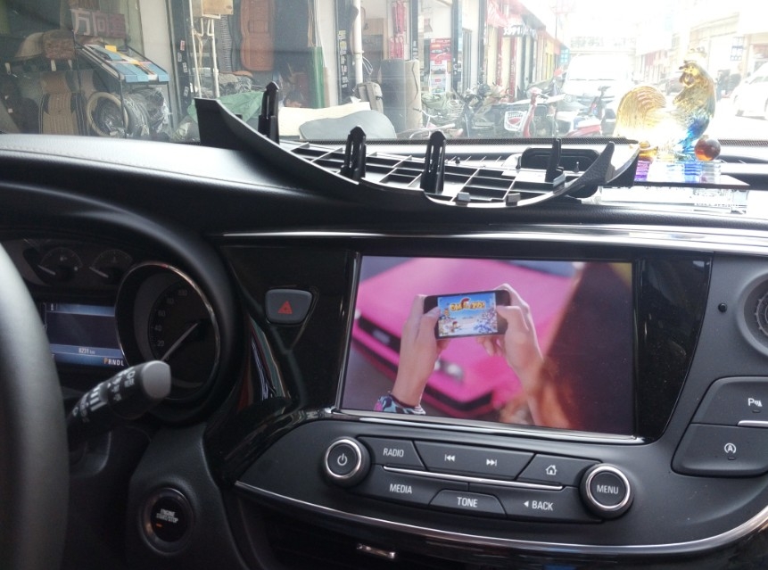 別克昂科威原車屏升級