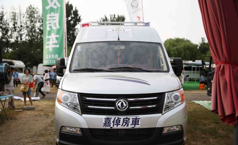 2017款東風御風 實拍御風長高房車
