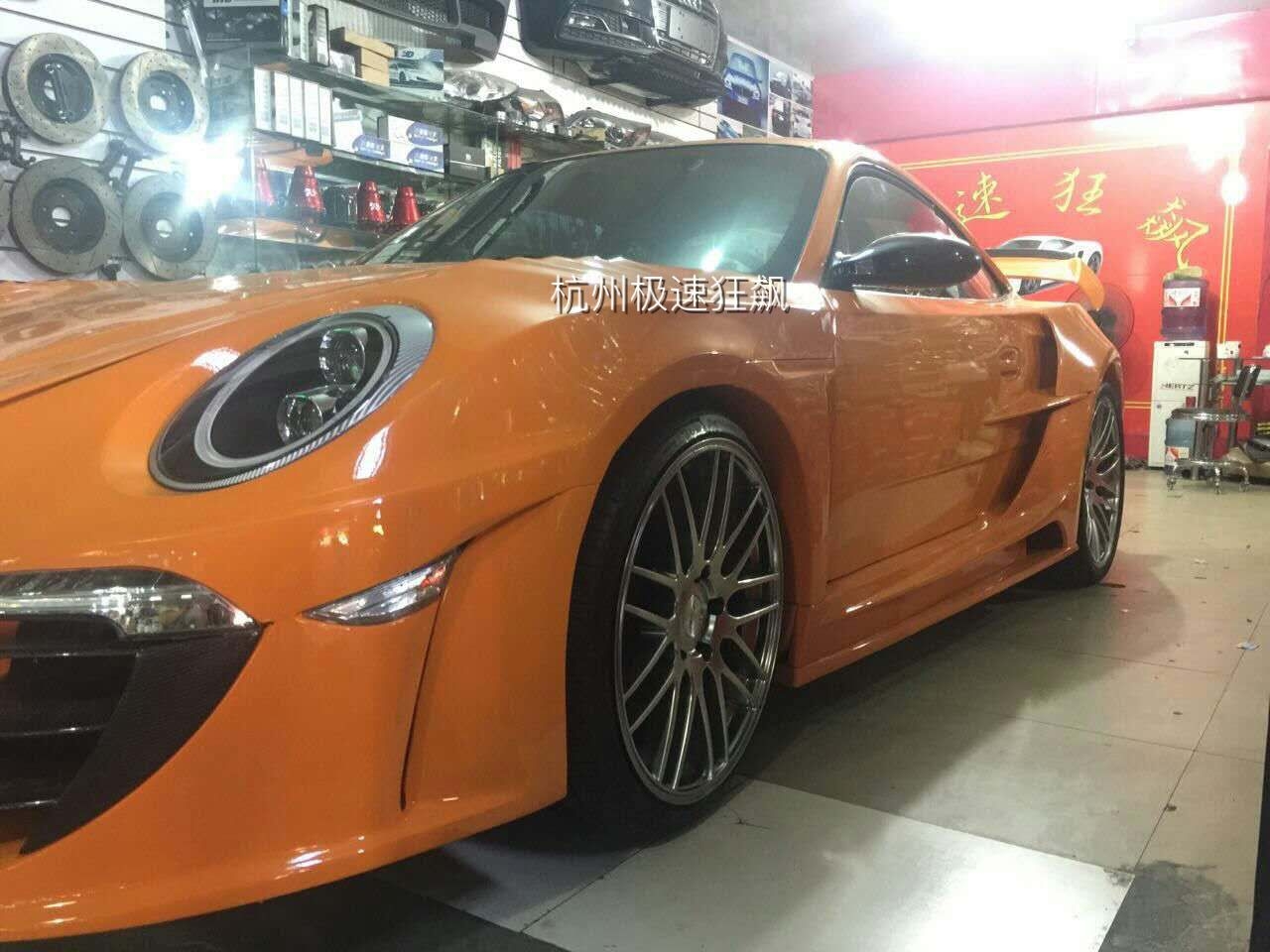 保時捷911改裝寬體包圍輪轂可調(diào)排氣管