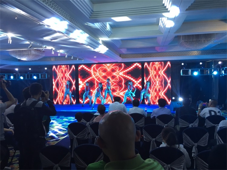 EDDYSTAR祝賀杭州DRS飄移車隊(duì)與瑪吉斯輪胎簽約成功