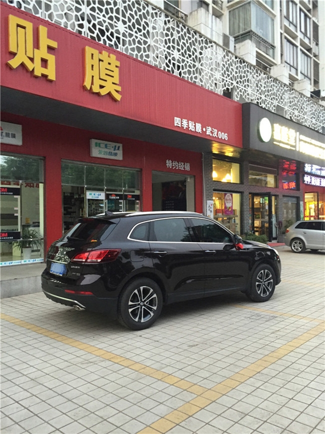 寶沃全車(chē)愛(ài)思酷膜施工前擋RT70+側(cè)后膜CT20