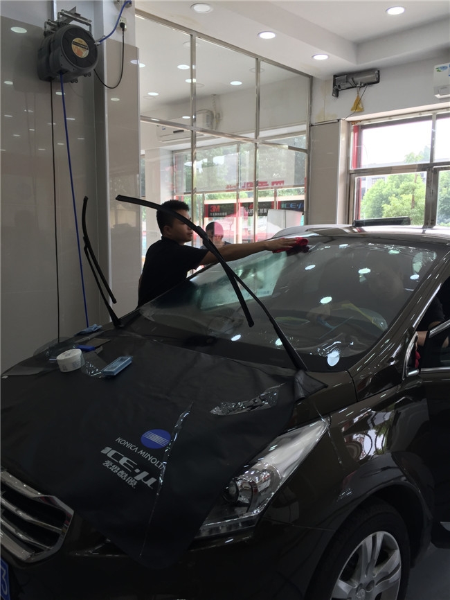 標(biāo)致3008全車愛思酷膜施工效果圖-四季貼膜南湖店出品