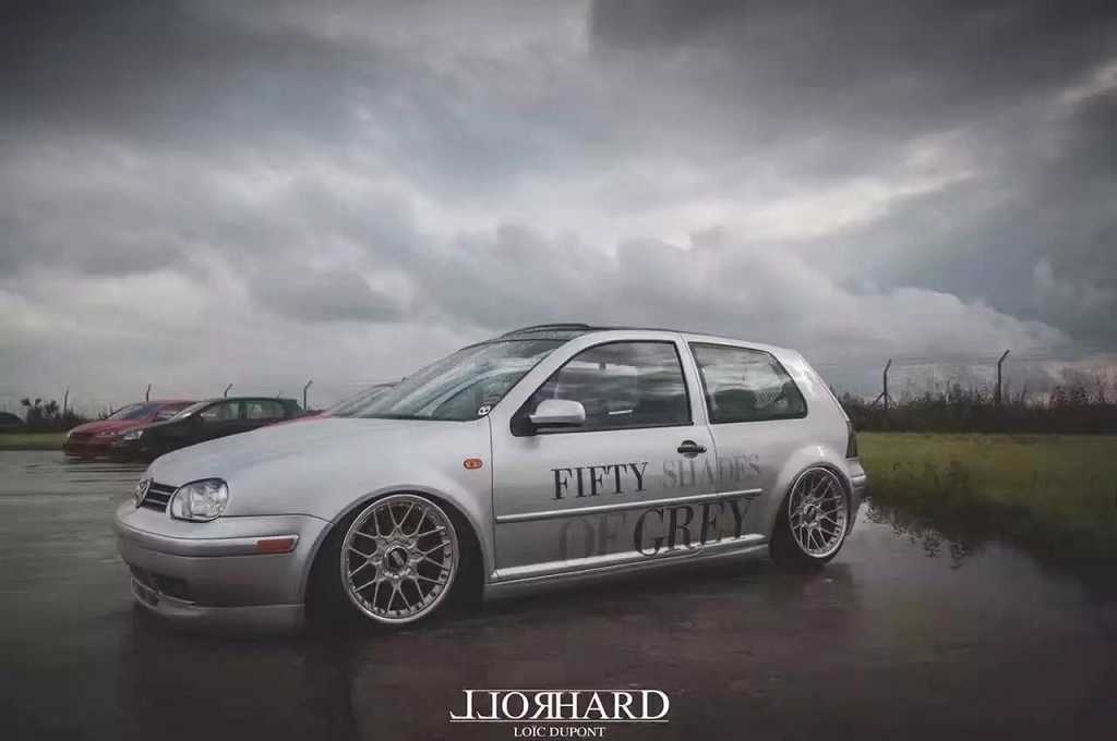 二手，鍛造 BBS RS3 18寸x8J
