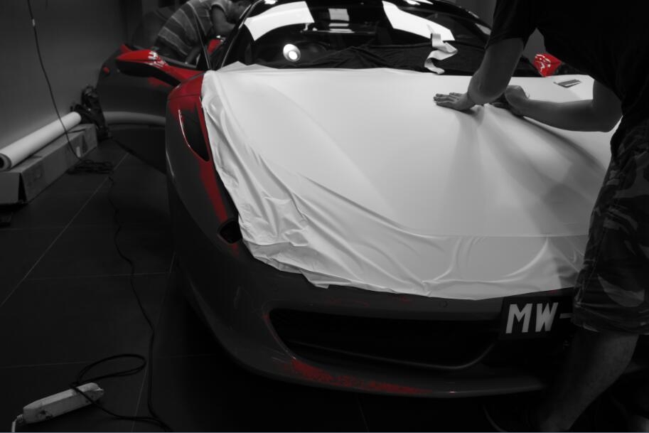 法拉利ferrari 458 施工霧面金屬白改色膜（深圳廣州改色貼膜）