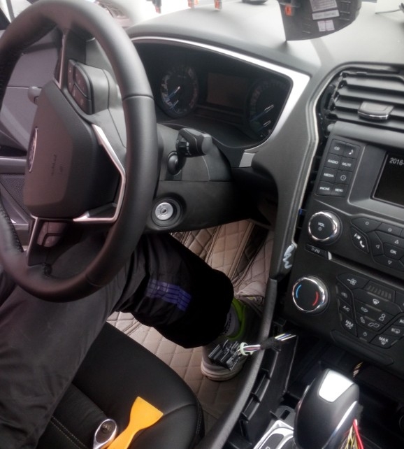 蒙迪歐換車酷時(shí)代安卓大屏