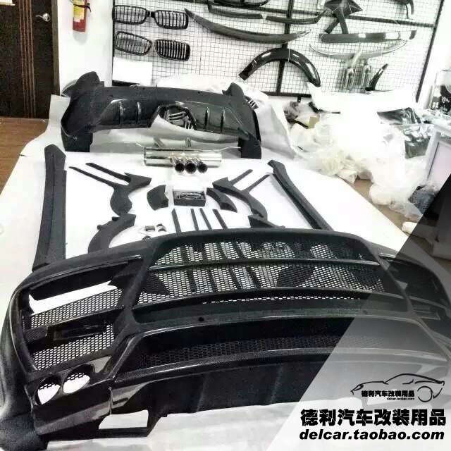 新款保時捷改裝LUMMAN包圍中出三出排氣