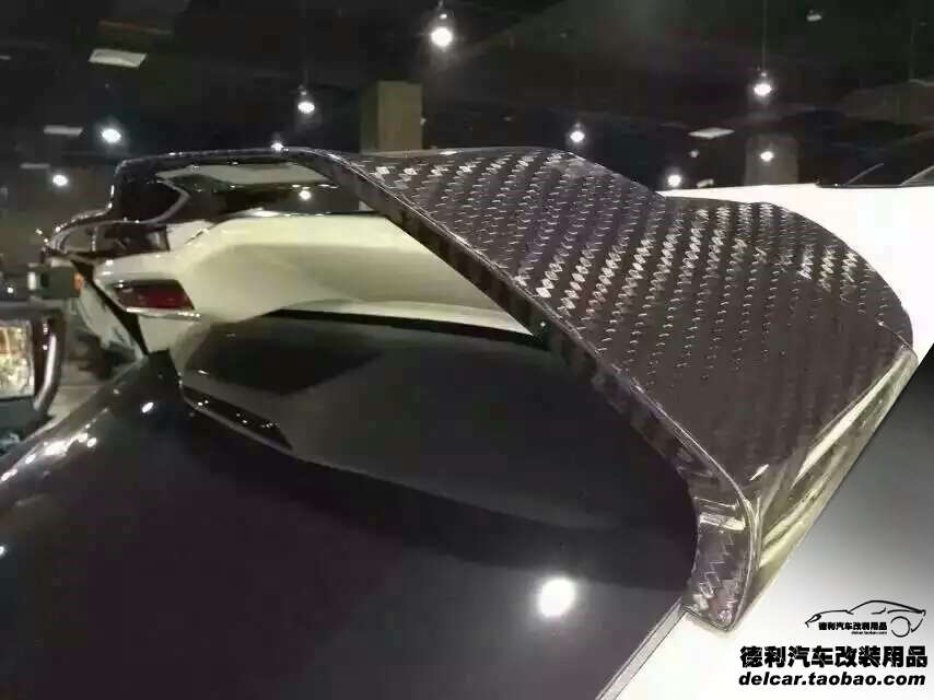 保時(shí)捷新款卡宴改裝MANSORY包圍套件