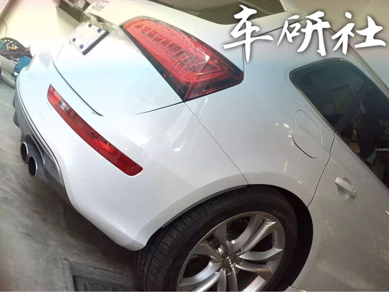 奧迪SQ5上身KWv3避震