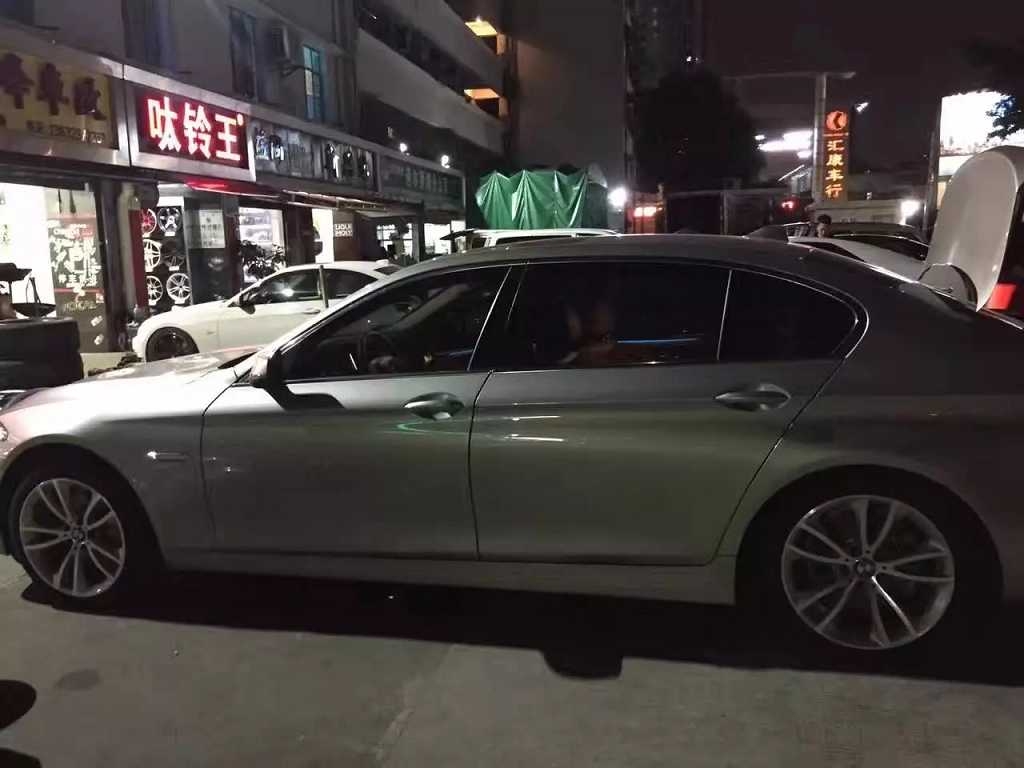 寶馬，換原裝 19寸 完工！