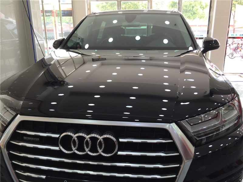 奧迪Q7全車龍膜+德國SONAX鍍晶施工案例
