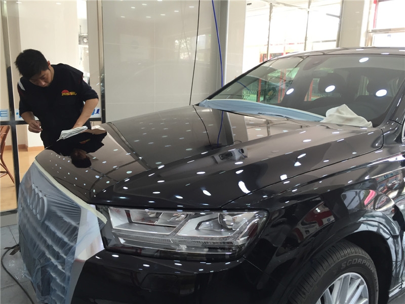 奧迪Q7全車龍膜+德國SONAX鍍晶施工案例