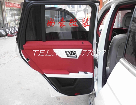奔馳GLK300內(nèi)飾改裝升級(jí)