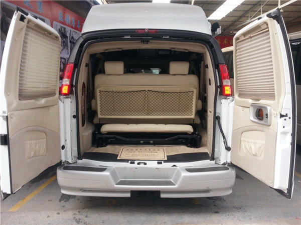 陜西西安商務(wù)車內(nèi)飾改裝/杰歌改裝之GMC商務(wù)之星  --內(nèi)飾改裝