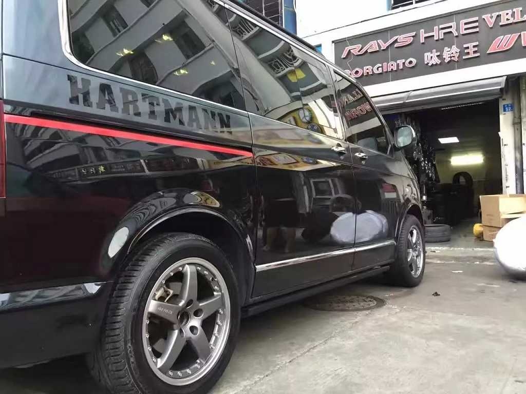 大眾 T5， 裝18寸 哈曼 完工！